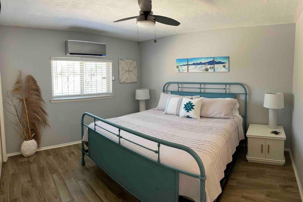 Comfy, Contemporary Quiet Retreat Vacation Home With Views Albuquerque Esterno foto